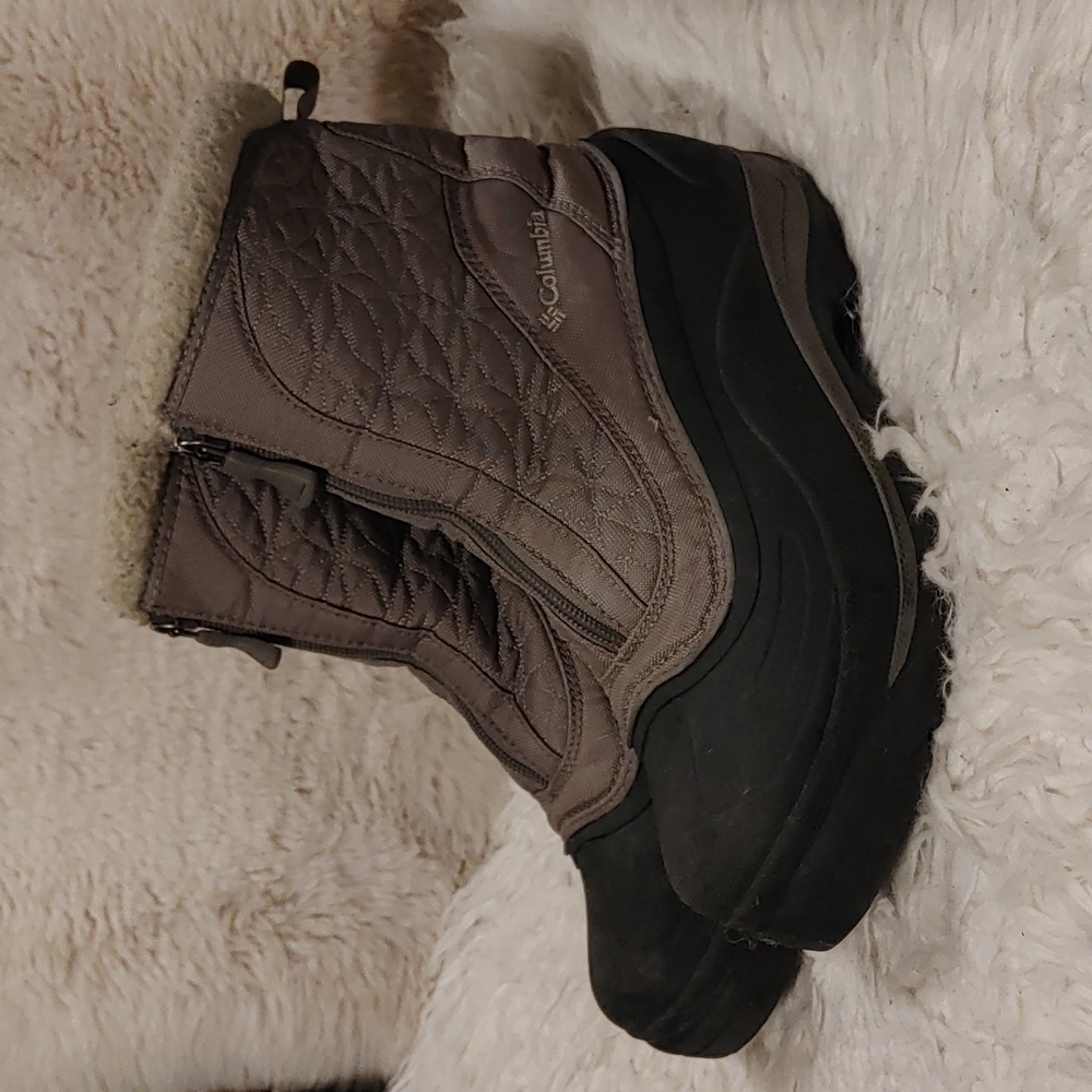 Columbia Cascadian Snow Flake Snow Boots
